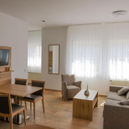 Hotel Adler Nattheim Екстер'єр фото